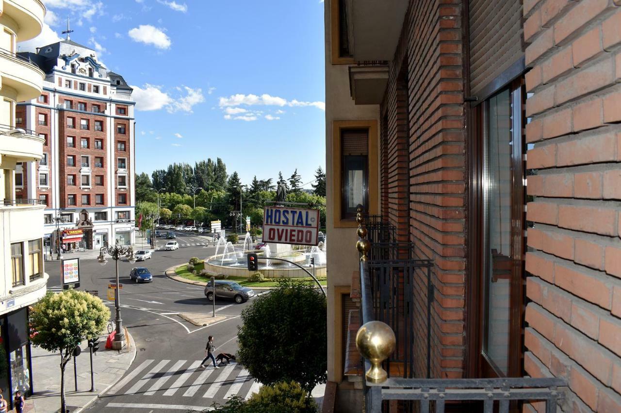 Hostal Oviedo Hotell León Exteriör bild